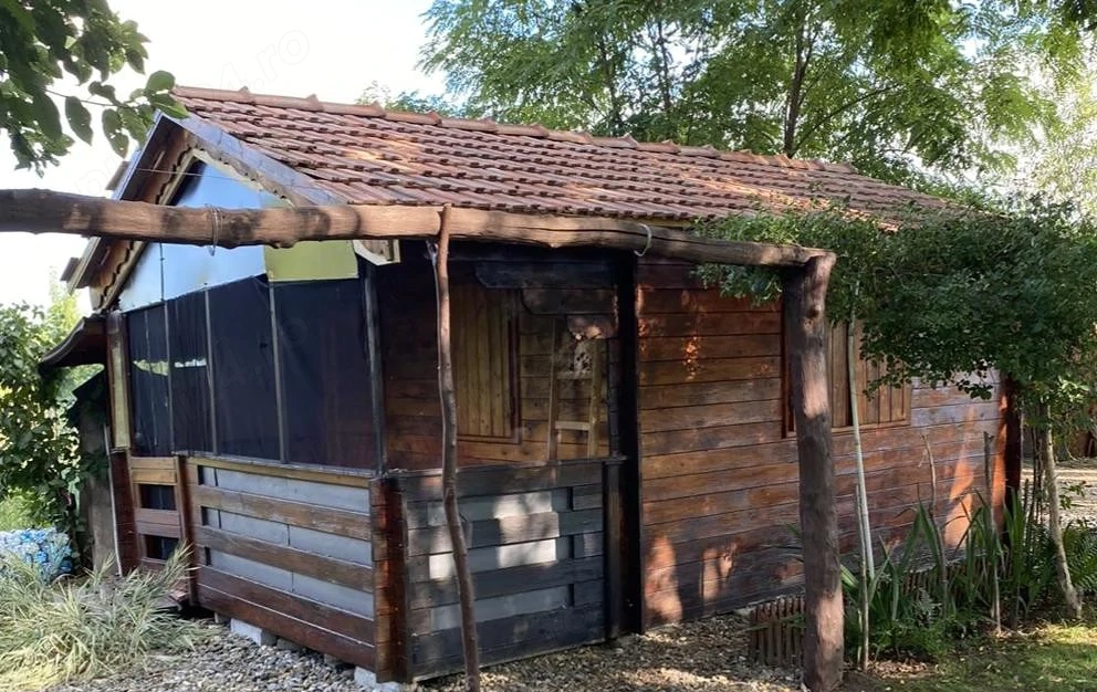 Ocna Sibiului  Teren de vanzare:Aprox 1000 m2 Pret:    42,800