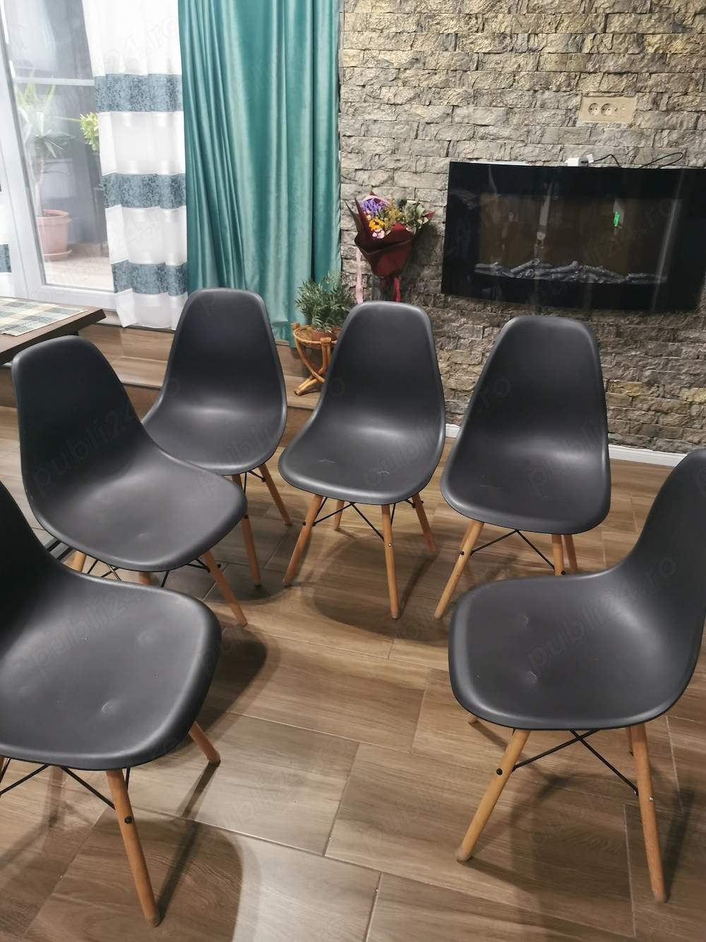 6 scaune perfecte pentru living 