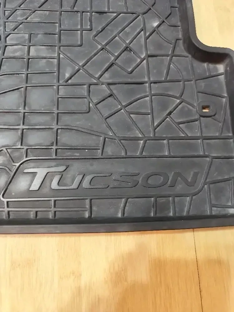 Presuri auto originale Hyundai Tucson - set complet