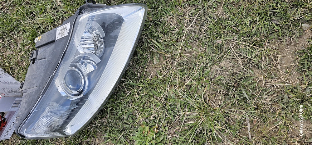 Faruri AFS Audi A6 C6