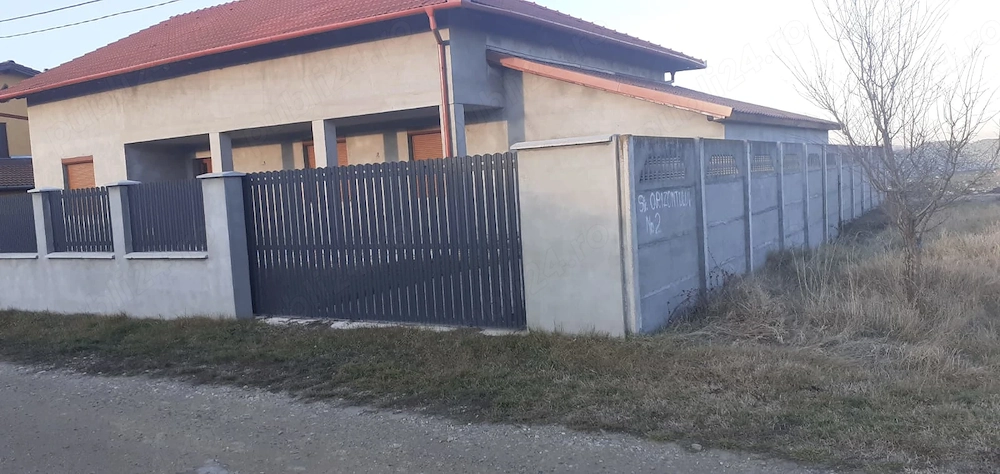 Casa cu mansarda in Vintu de Jos