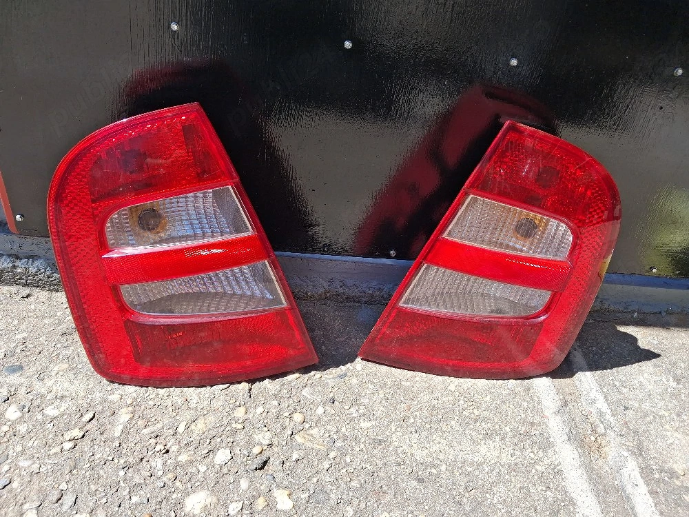 stopuri spate Skoda Fabia 