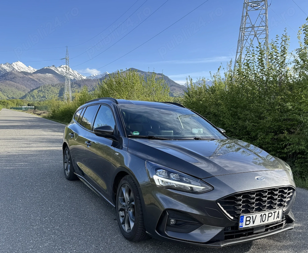 Vând Ford Focu ST Line