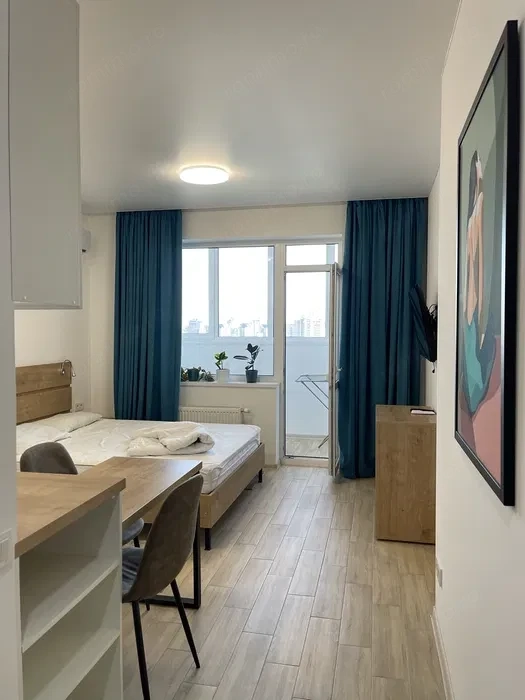 Garsoniera zona Universitate