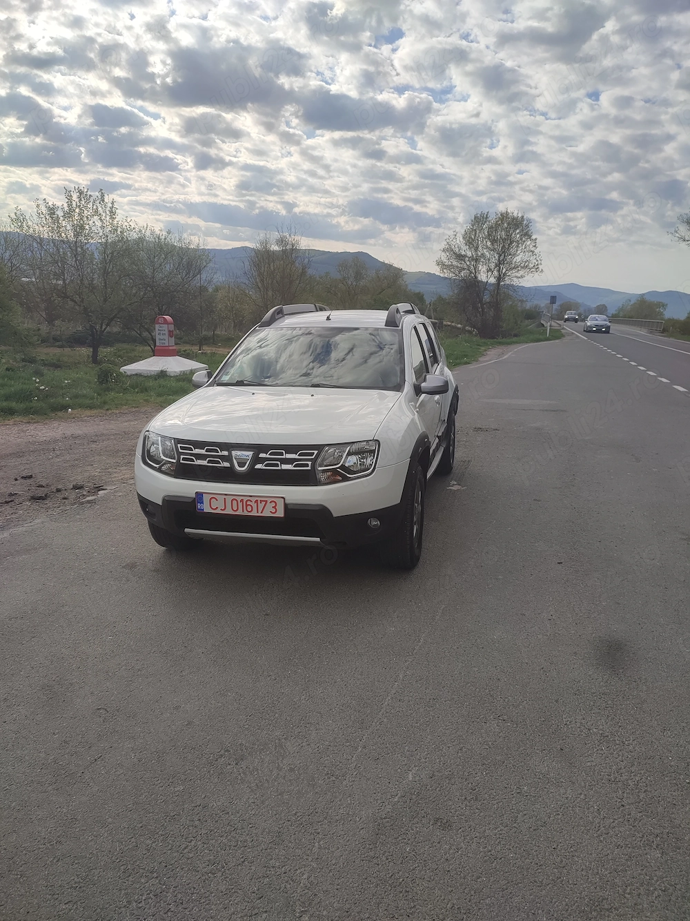 Vând Dacia Duster 4x4 diesel euro 6 