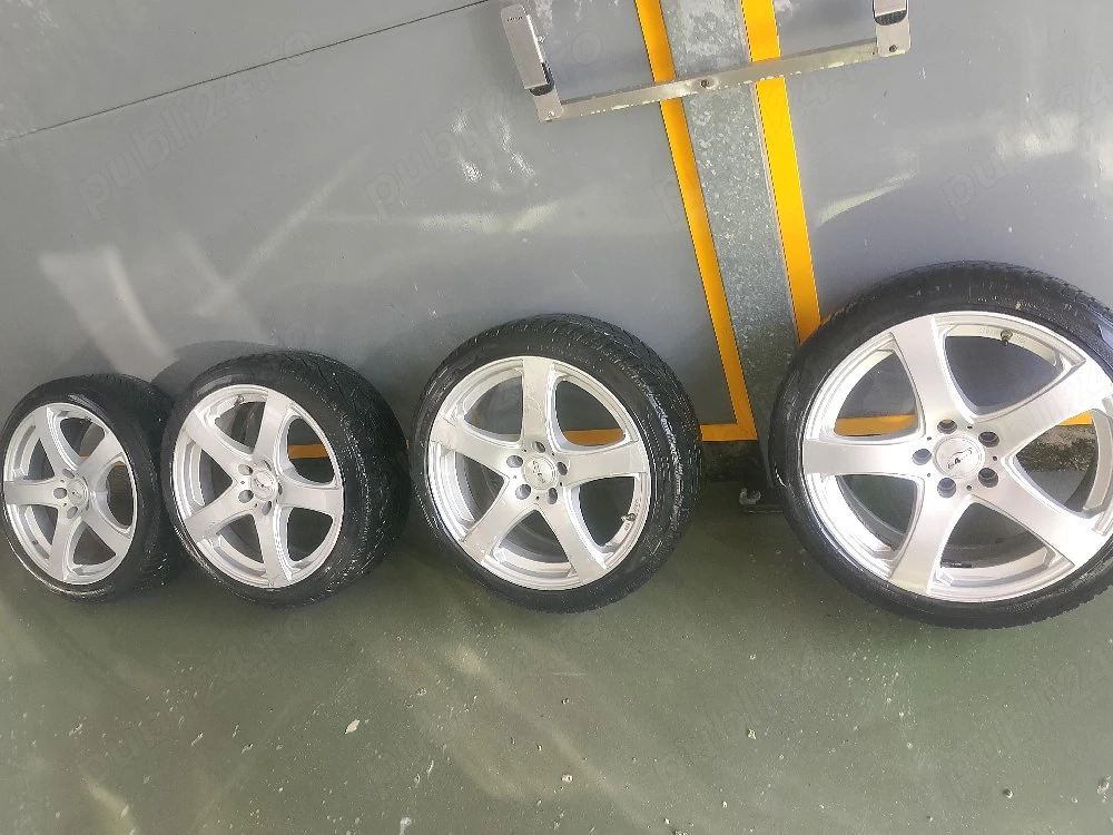 Vând jante R18 5x112