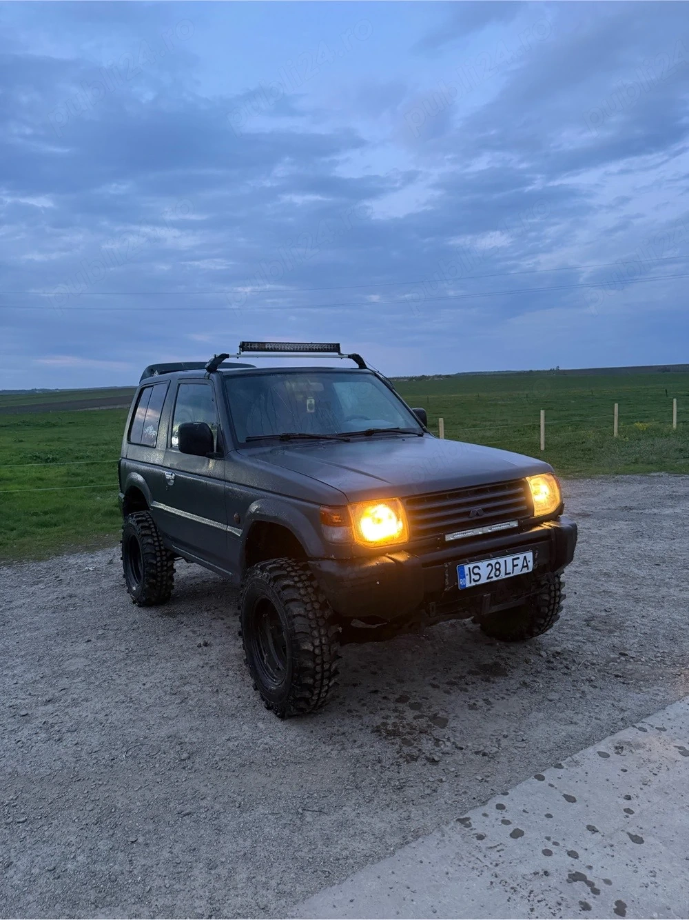 schimb pajero cu duba sau carosata!