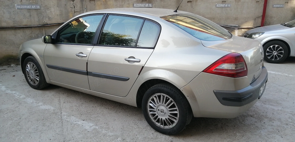 Vând Renault megane 2 
