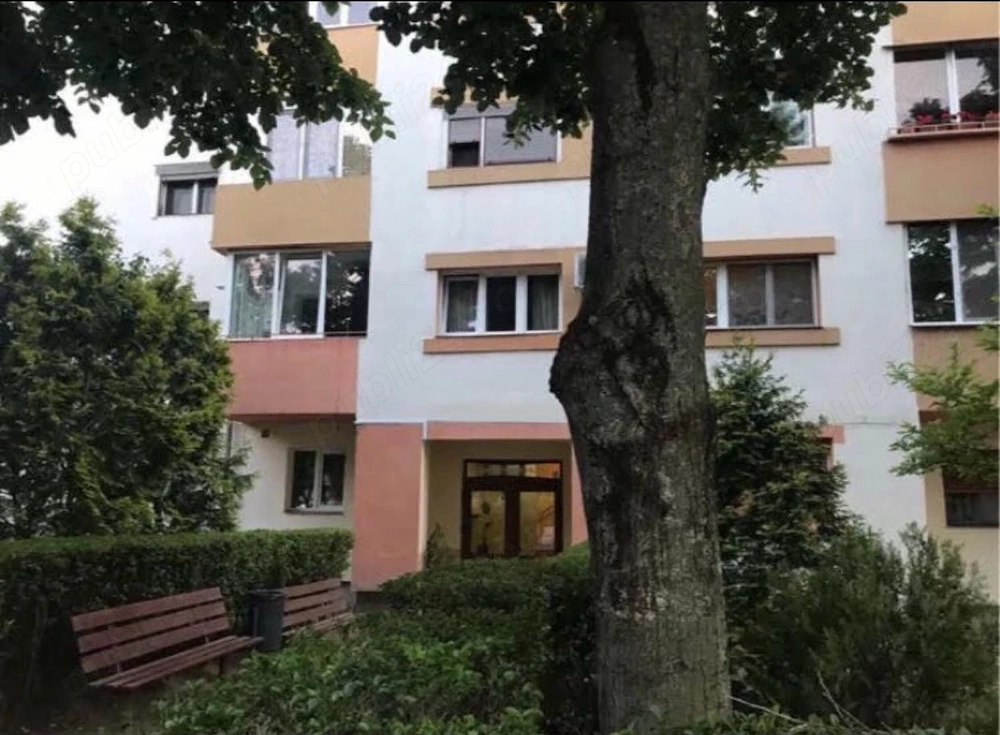 Calea Torontalului, apartament 3 camere, decomandat, chirie 450 euro negociabil 