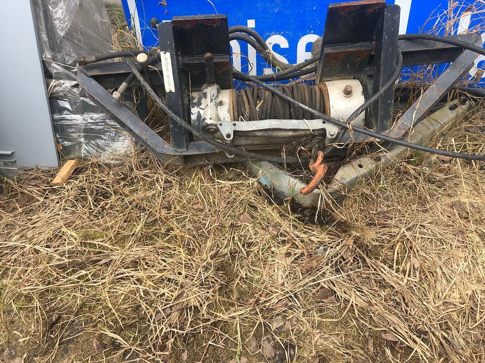 Troliu hidraulic de 14 Tone