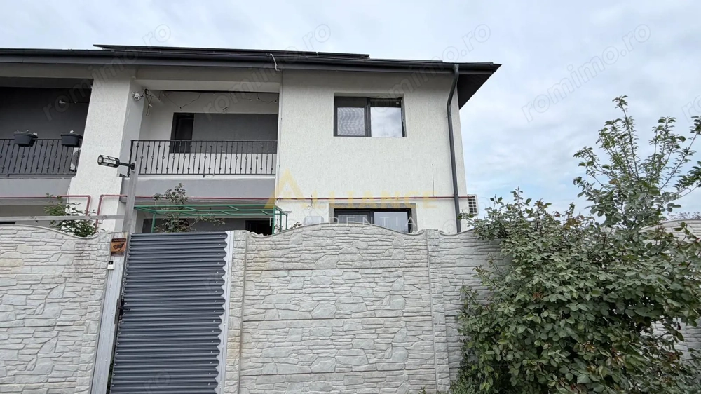 Duplex - 4 camere - 2 bai - 250mp teren