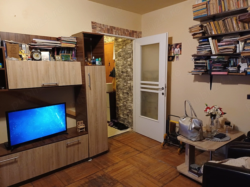 Bv. Cetatii de vanzare apartament cu 2 camere la parter