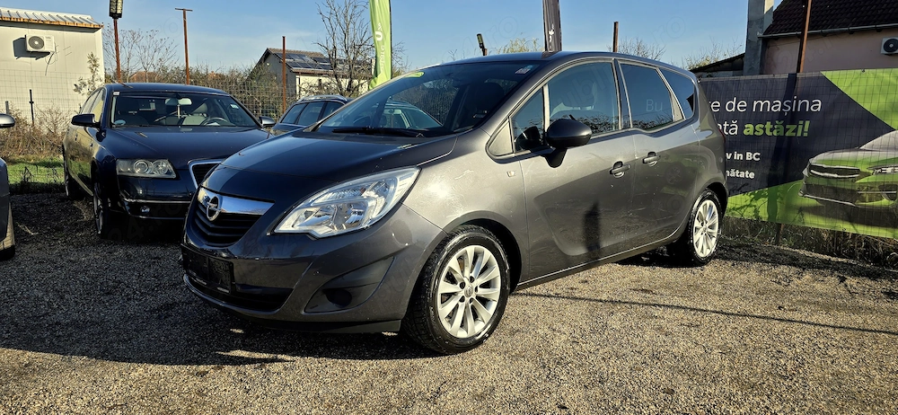 Opel Meriva an 2012 motor 1300 cm3 diesel euro 5 clima Garantie 