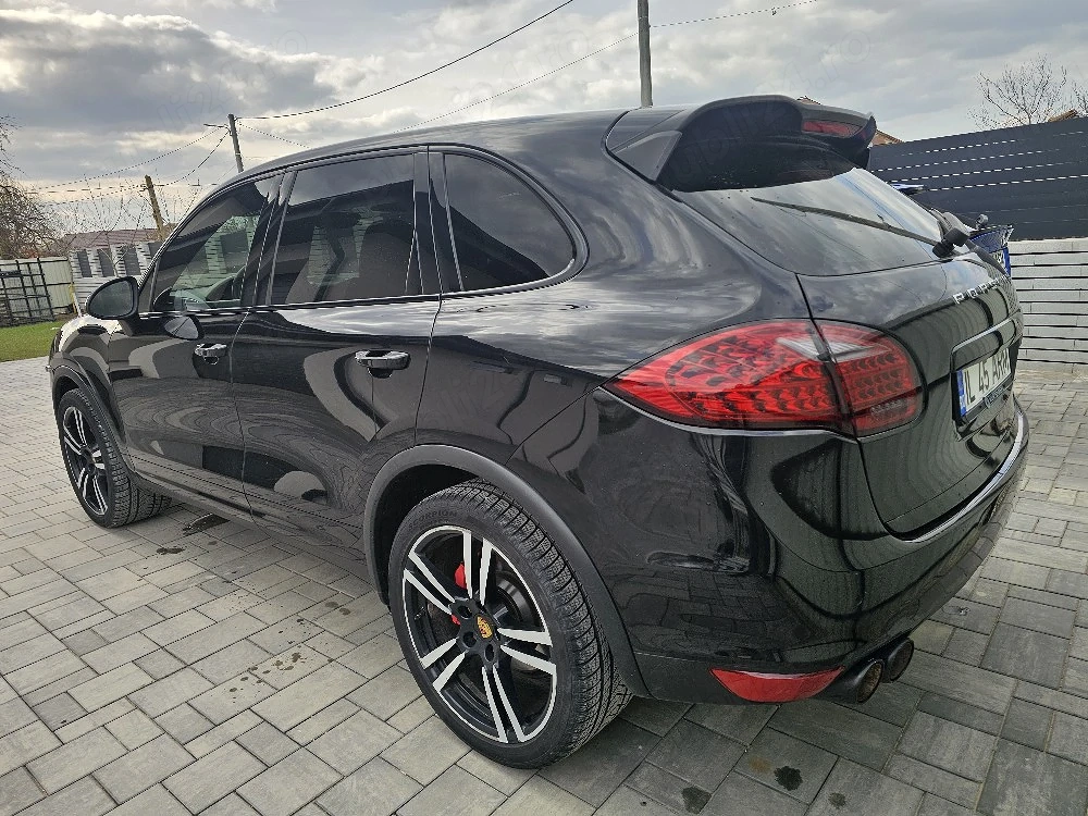 Porsche Cayenne 3.0 