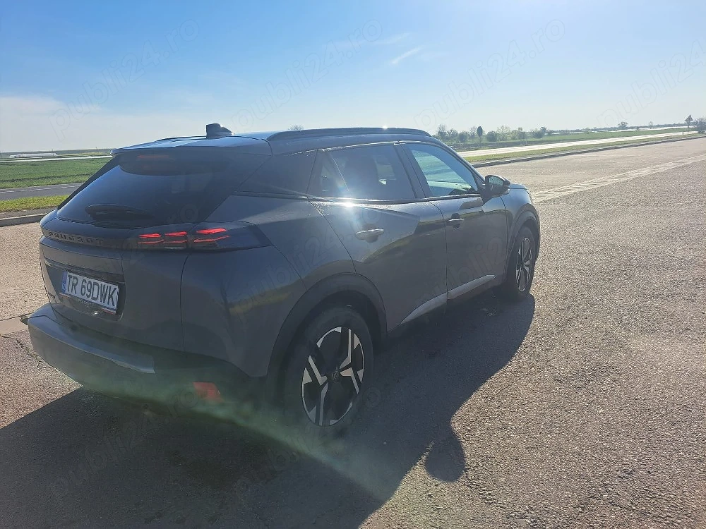 Vand Peugeot 2008, model FACELIFT 2024! 