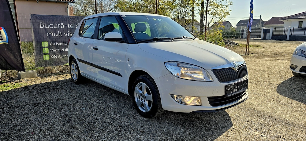 Skoda Fabia an 2010 motor 1200 cm3 benzina euro 5 clima incalzire scaune 