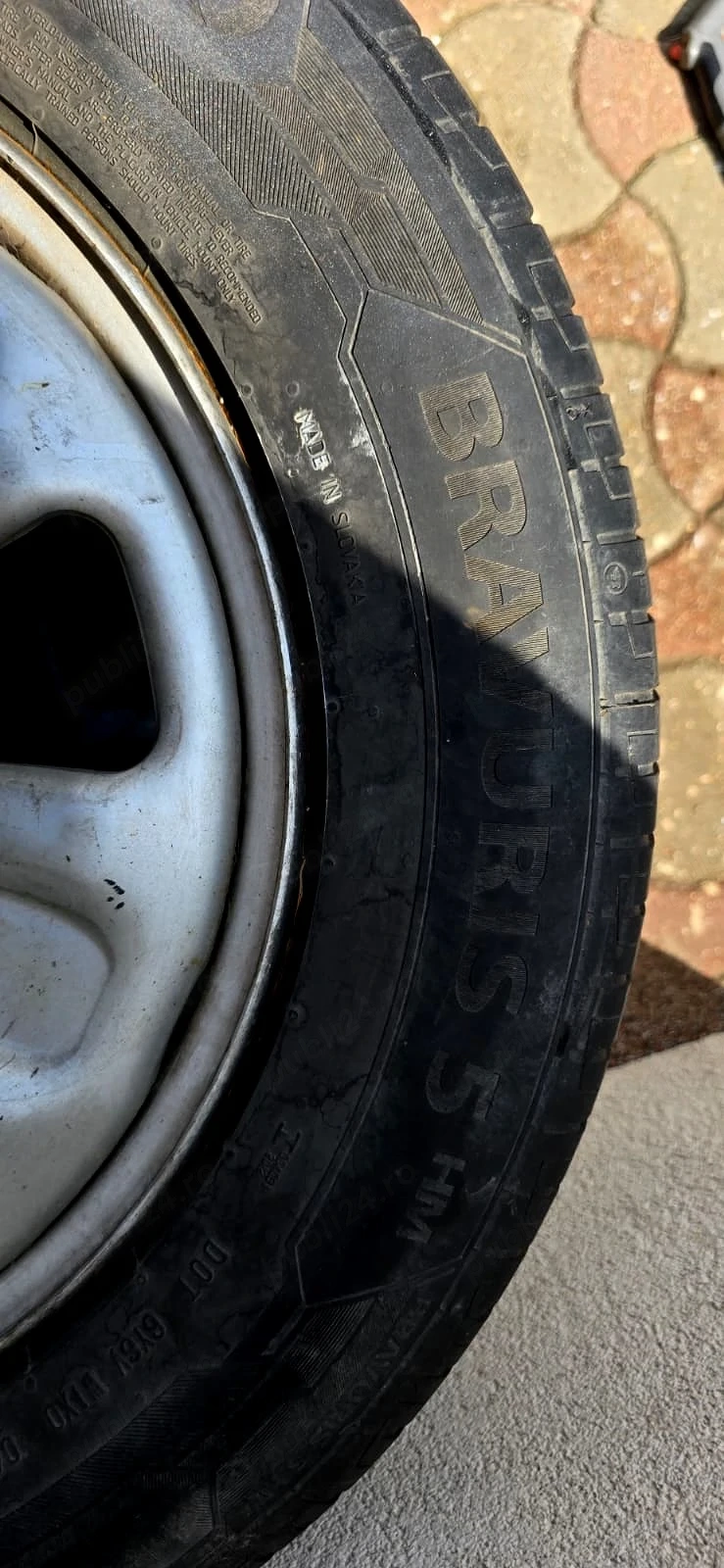 Jante Dacia Duster 5 x 114,3 cu cauciucuri Bravuris 215 65 R16 V XL an 2019