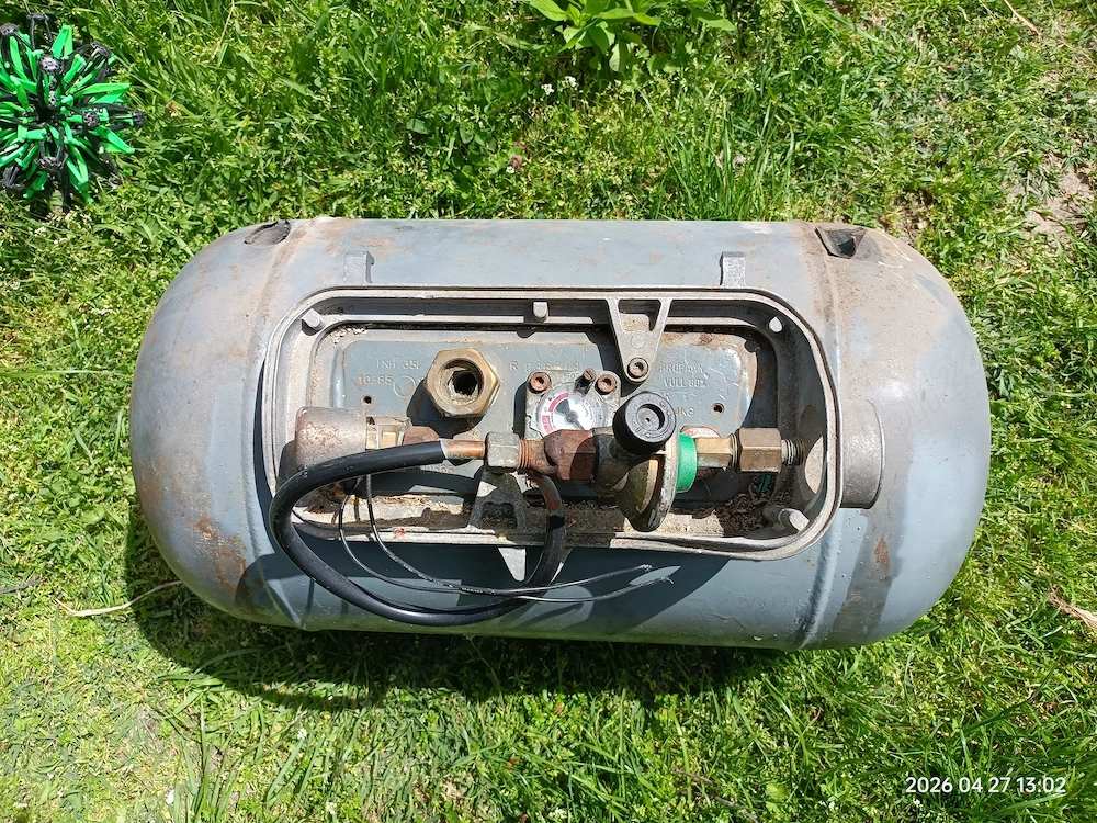 Rezervor GPL auto 35L cu plinul făcut