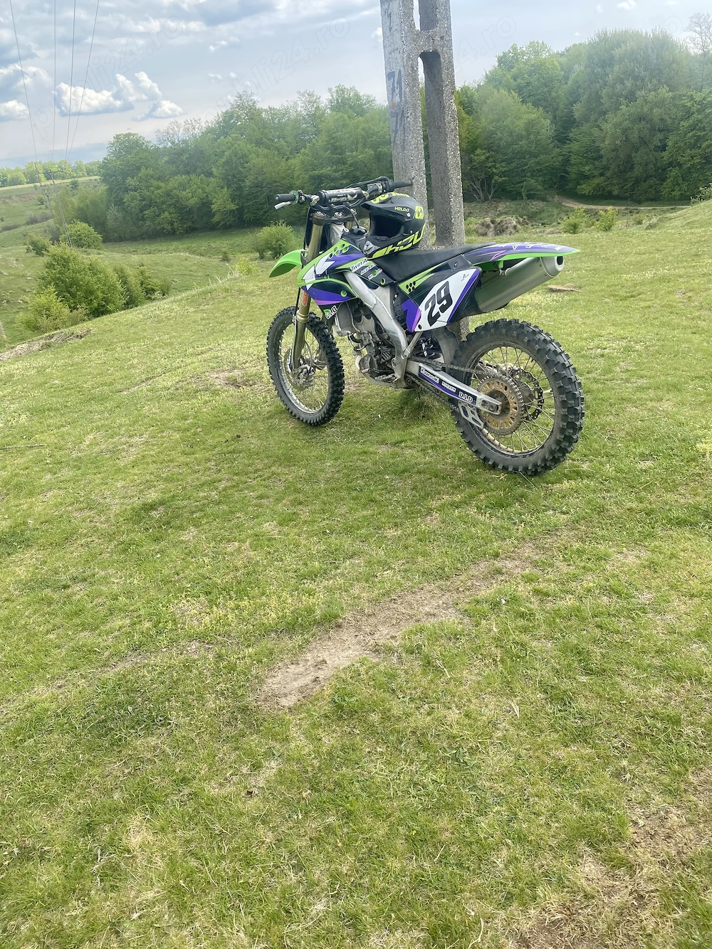 Kawasaki 250 2009 48 cpl