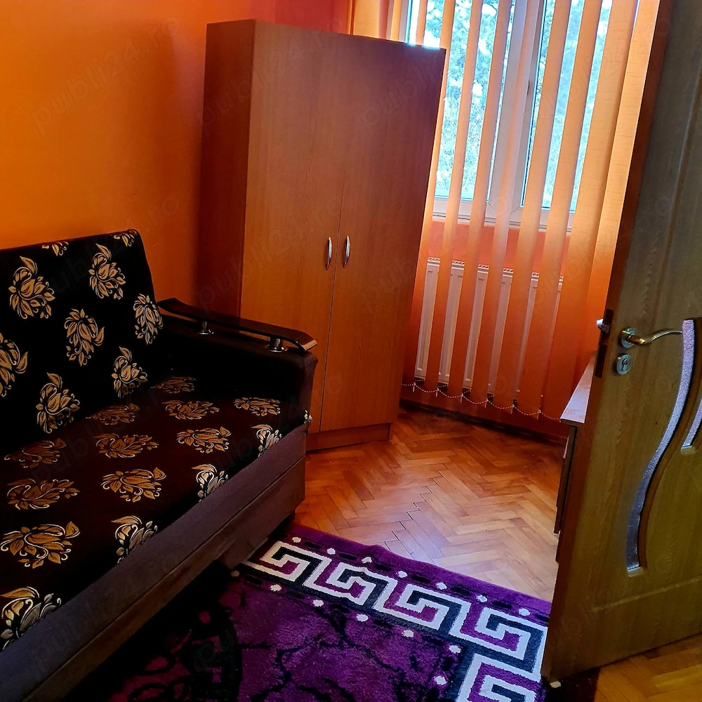 Inchiriez apartament 