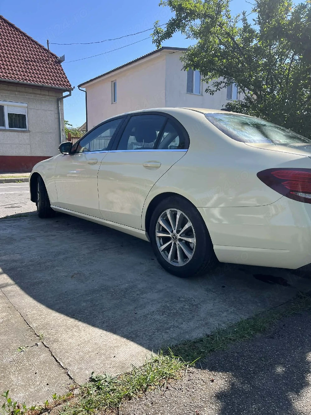 Vand Mercedes 2017