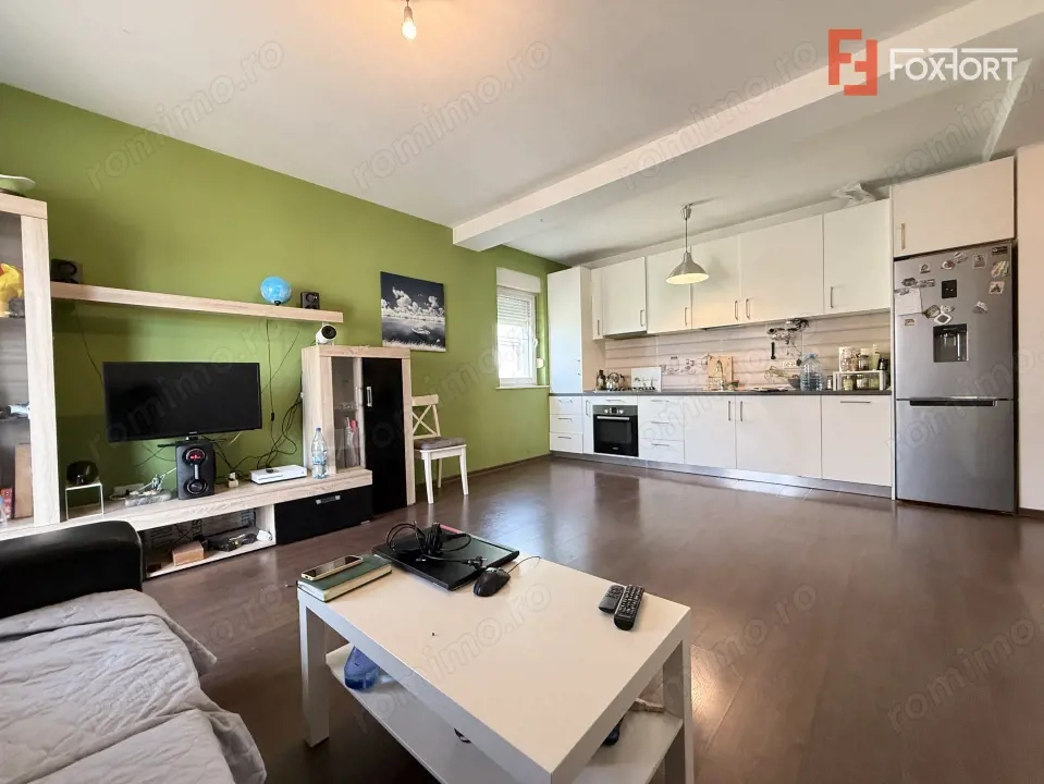 Apartament cu 3 camere + loc de parcare in zona Blascovici