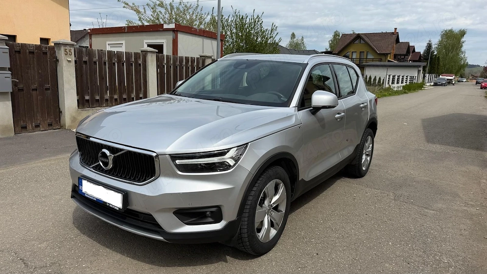 Volvo xc 40 awd momentum d3 at8