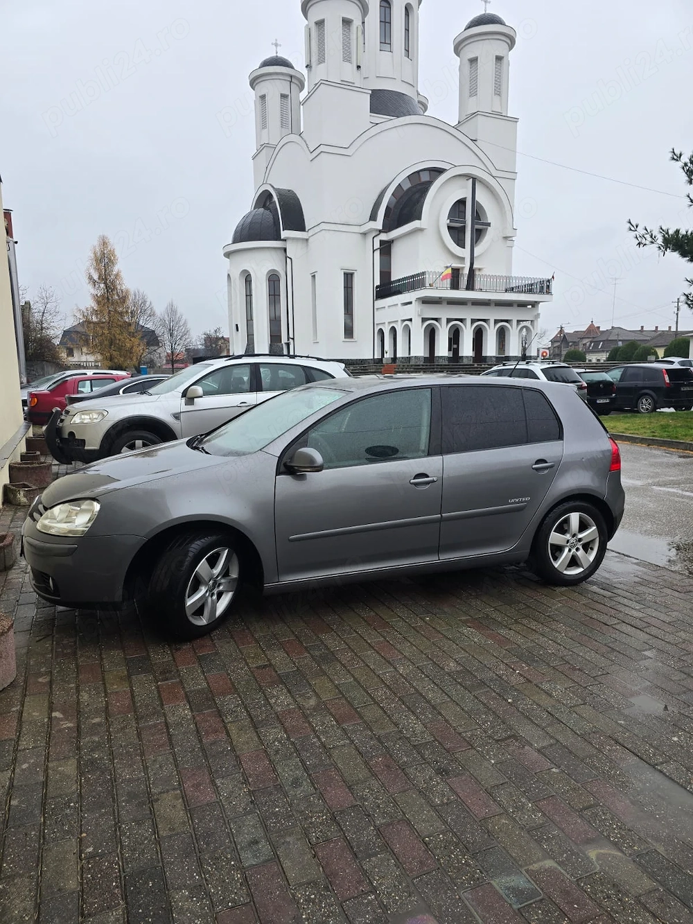 Vând vw golf 5 united 1.9 tdi