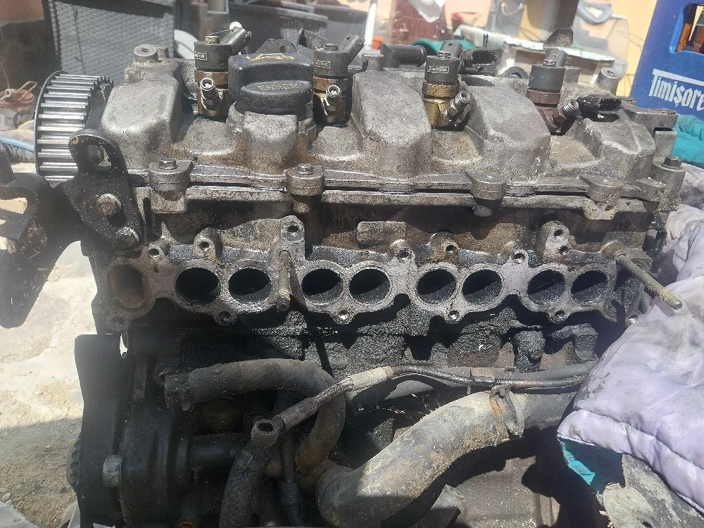 vînd motor Hyundai santa fe 2008 2,2 crdi 5500 lei