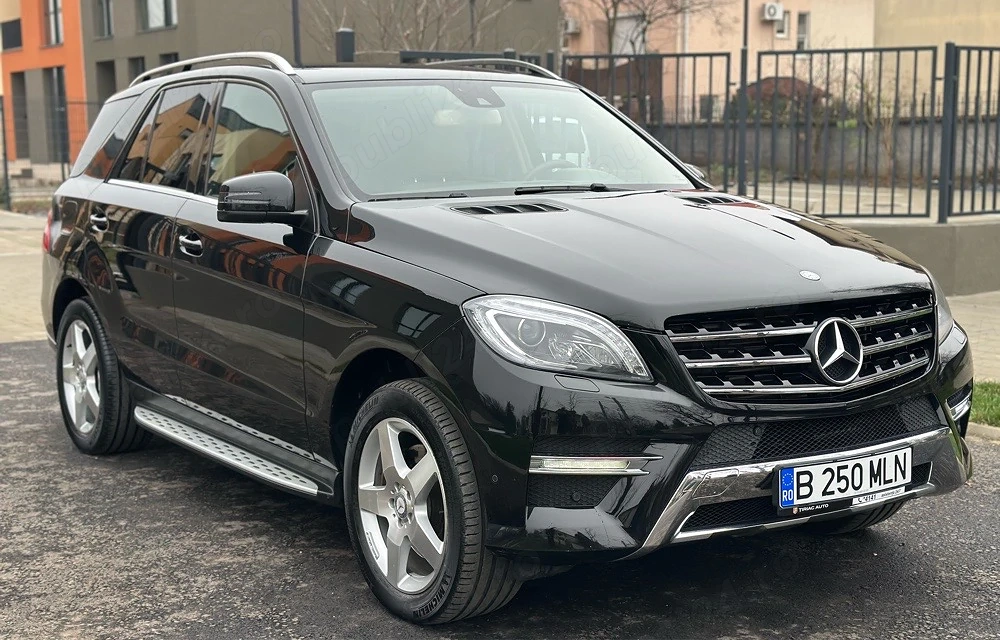 Mercedes Benz ML350cdi Bluetec  Pack AMG   258cp Euro6 210.000km Proprietar