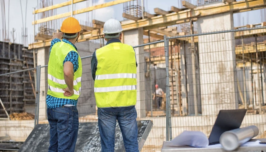 Angajez meseriași în construcții 