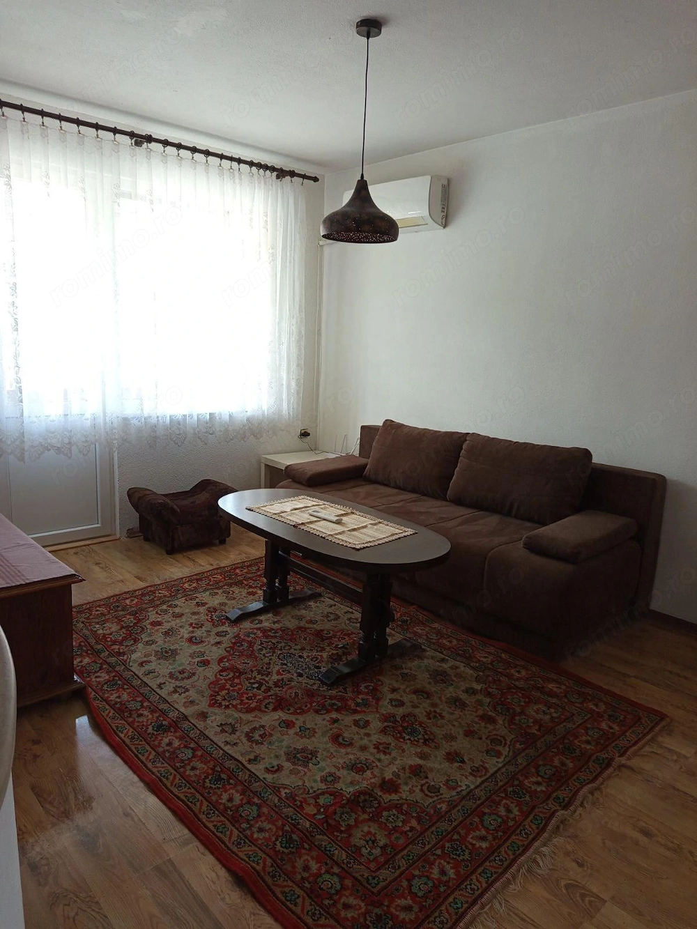 Garsoniera de inchiriat in zona Basarab