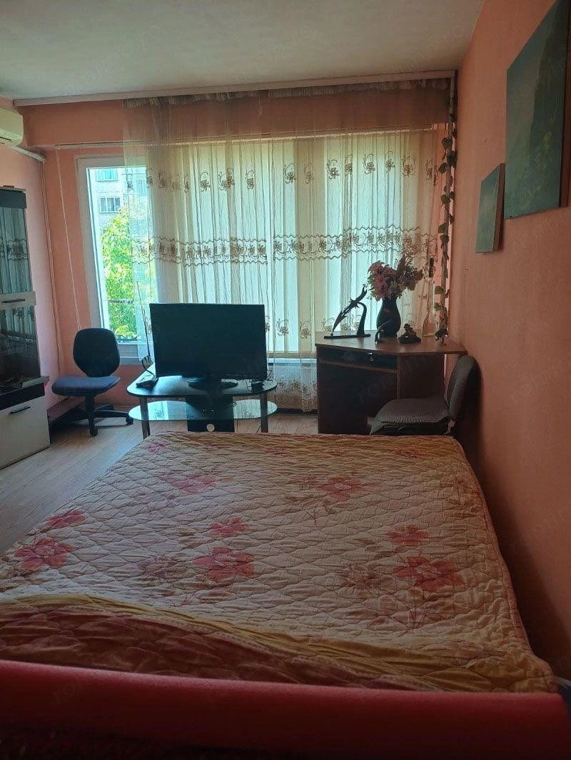 Garsoniera de inchiriat in zona Costin Georgian