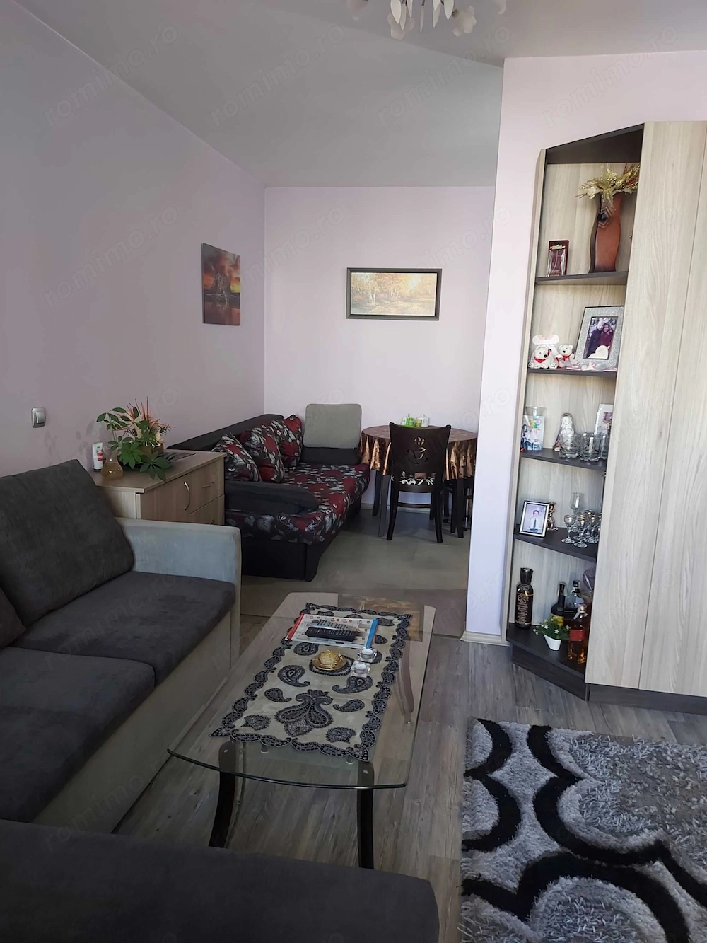 Garsoniera de inchiriat in zona Decebal
