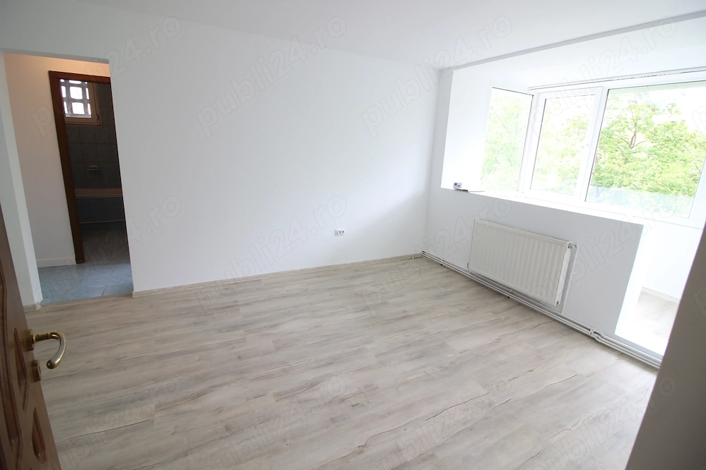 Vanzare schimb ap. 2 camere Tiglina 1, etajul 4 4 cu POD, imbunatatit, liber