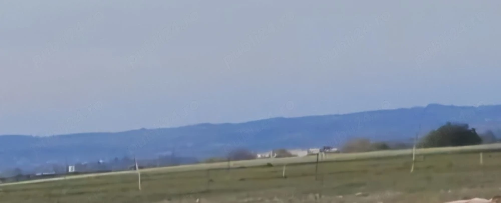 Vând teren intravilan Sacadat 