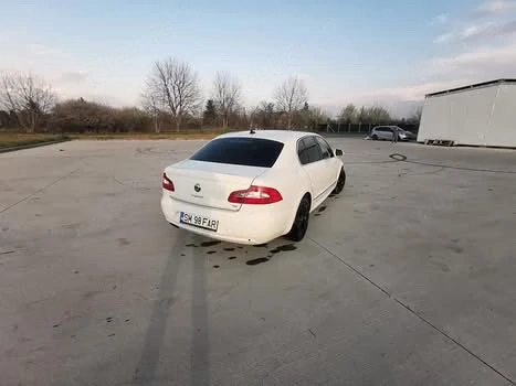Skoda superb 2l 170 cp
