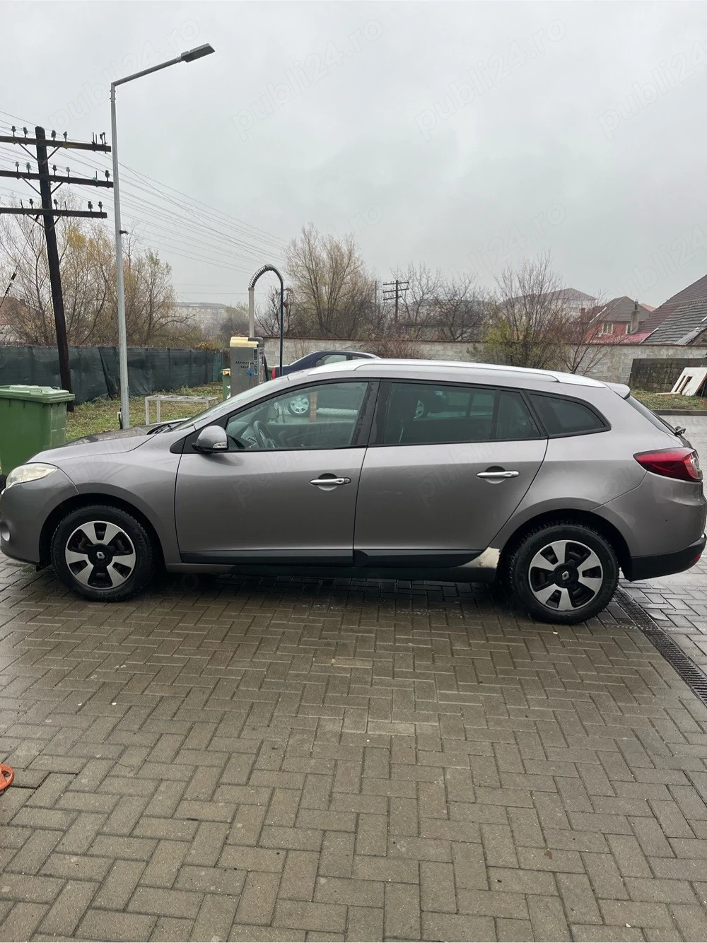 vand reault megan 2009