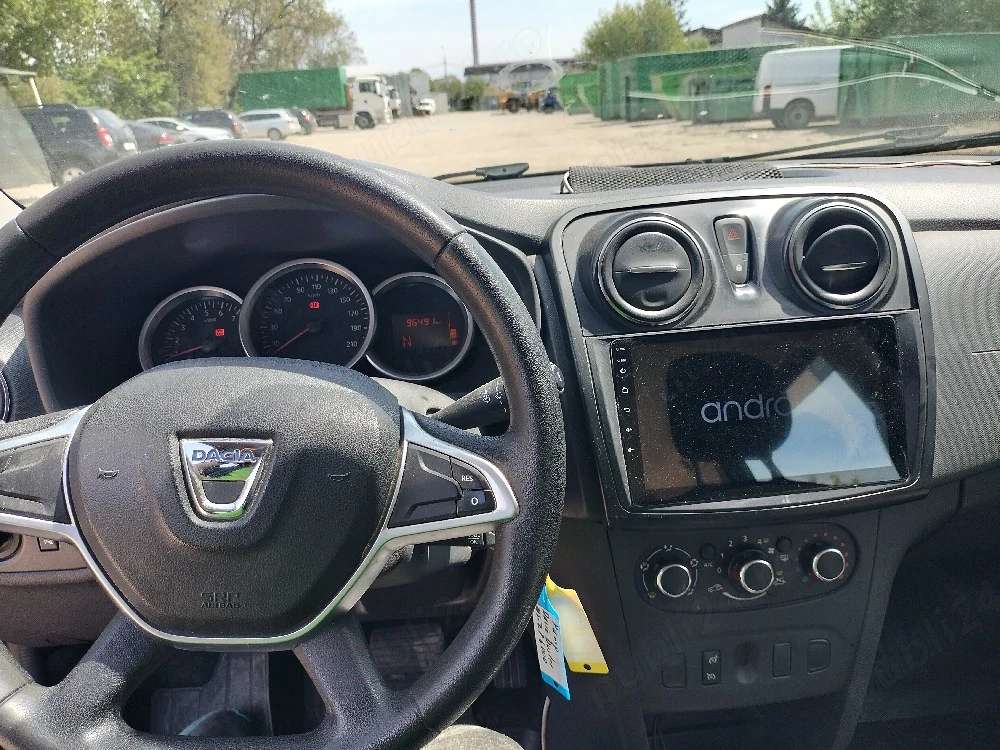 Dacia Logan 