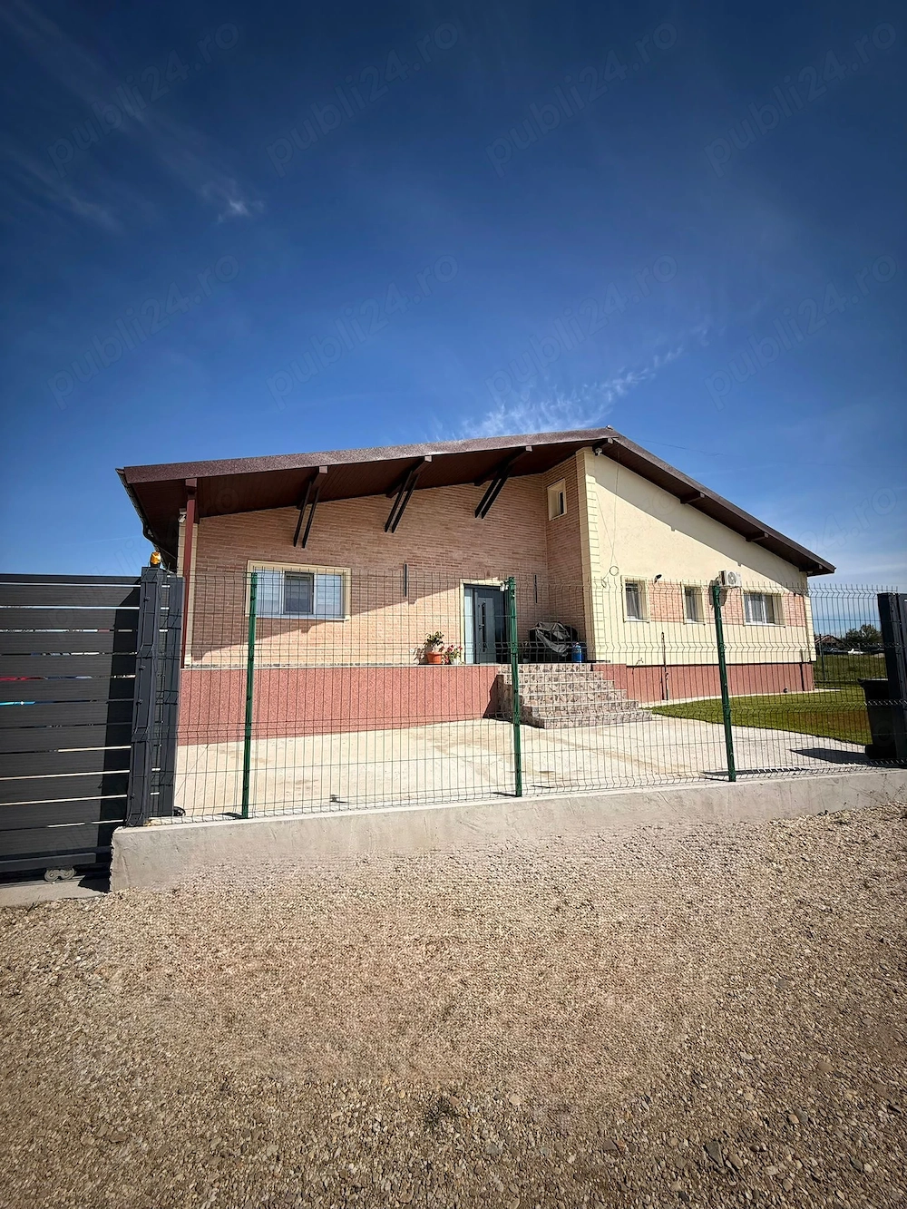 Casa parter cu teren generos