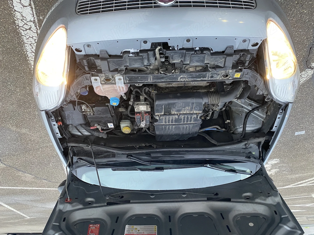 Vând Fiat Grande punto 1.4 benzină an 2011