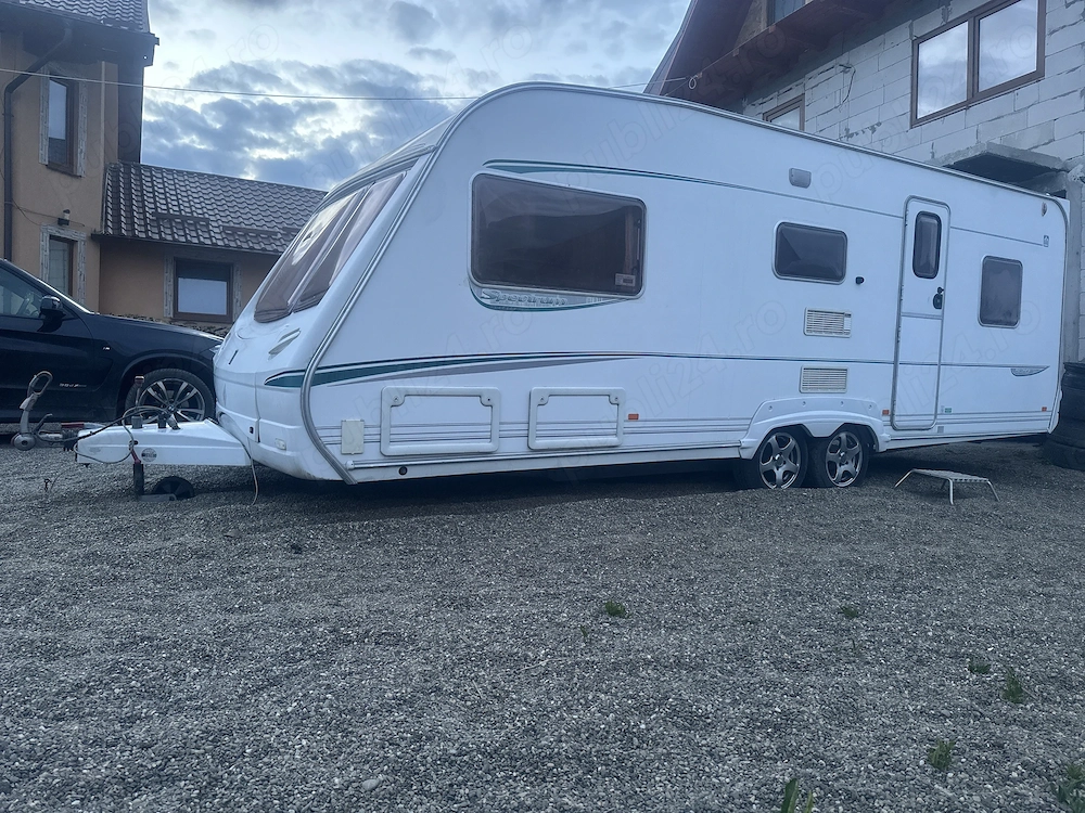 Rulotă Abbey Spectrum 520, 5 locuri, dublu ax, FULL utilată, fără infiltrații