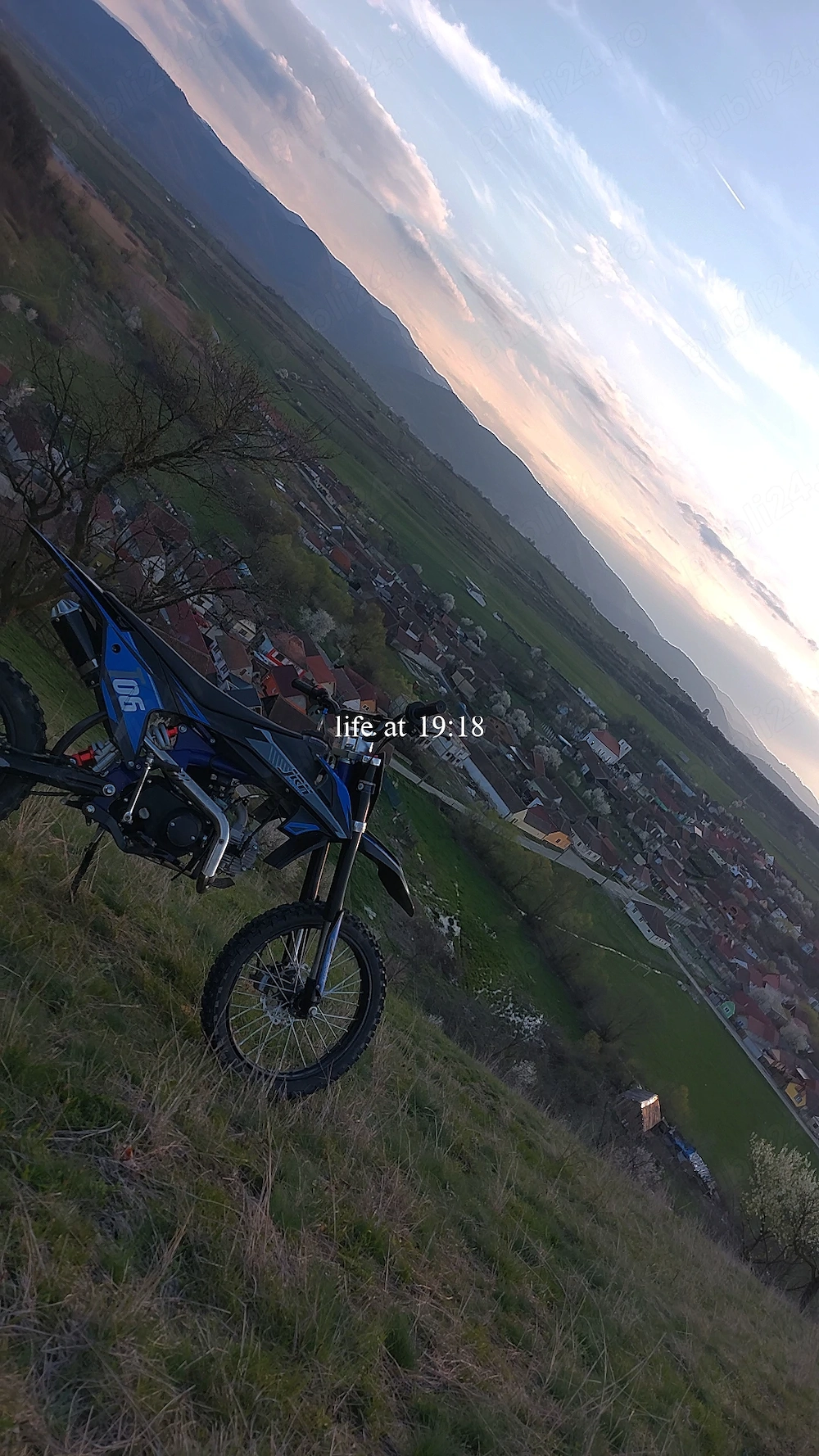 Vând cross 125cc toate schimburi de ulei la timp 