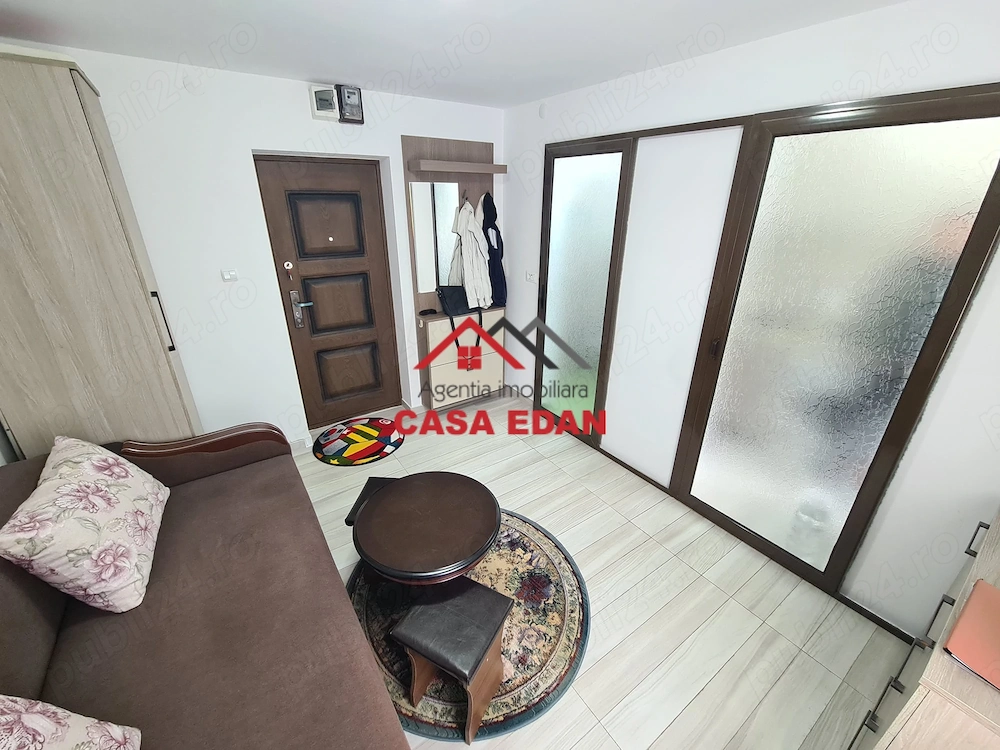 Garsoniera in Campina--24.000e