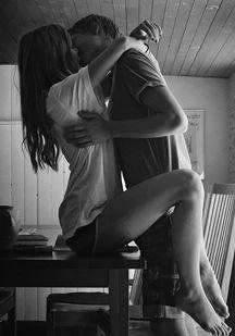 Cuplu cautam cuplu bisexual