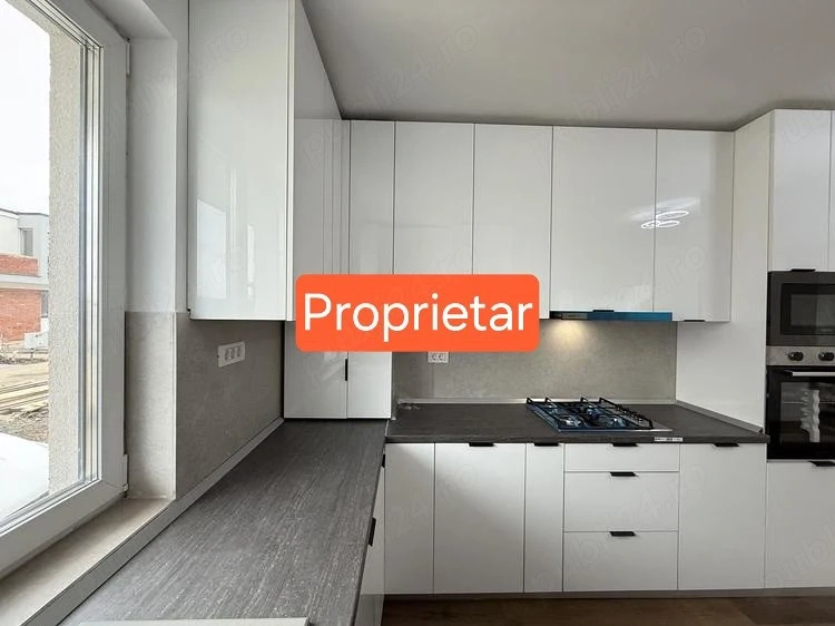 proprietar inchiriez 3 case in Tunari Mark Twain Scoala Americana teren padel l