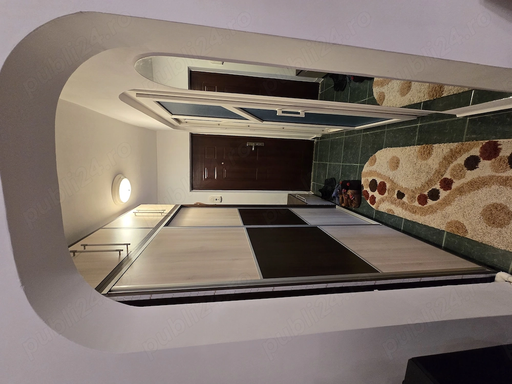 Vând apartament 2 camere Central   Mutare Imediată   Complet Mobilat