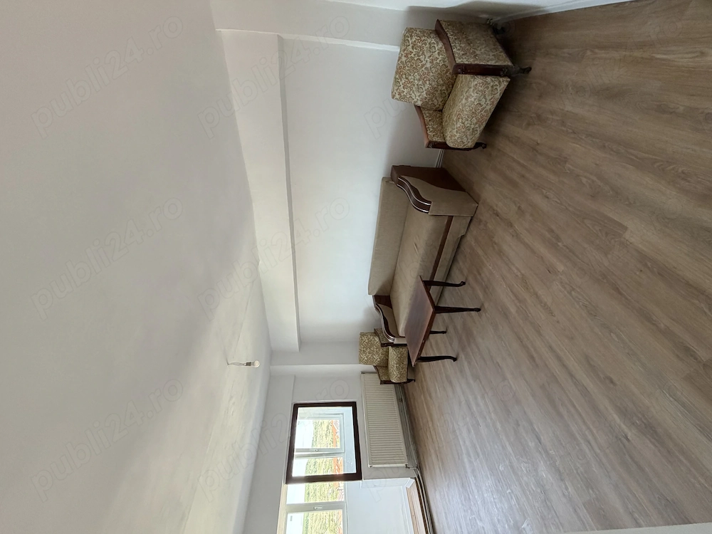 Apartament cu 3 camere de vânzare Dumbrava Nord