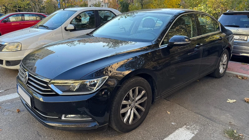 Volkwagen Passat B8, an 2016, motor 1968 cmc, diesel, cutie manuala, IMPECABILA