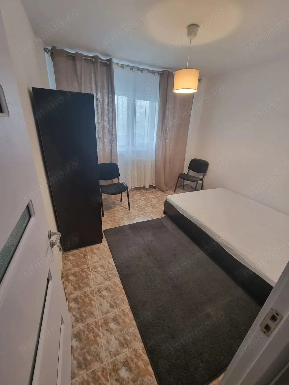 Închiriere Apartament cu 2 camere Dristor, decomandat, 60 mp, metrou la 1 minut